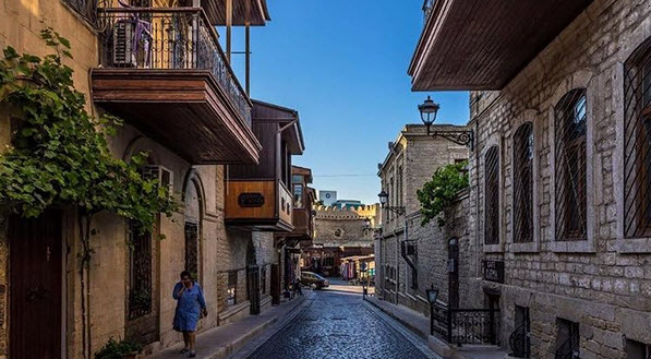 Улочки в старом Баку