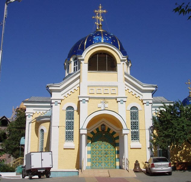 Свято-Успенский собор в Махачкале