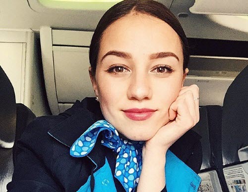 Лицом авиакомпании «Победа» стала стюардесса Анастасия Зиновьева