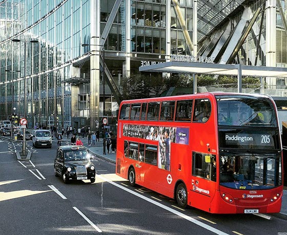 Огромное количество экскурсий по Лондону на двухэтажных автобусах